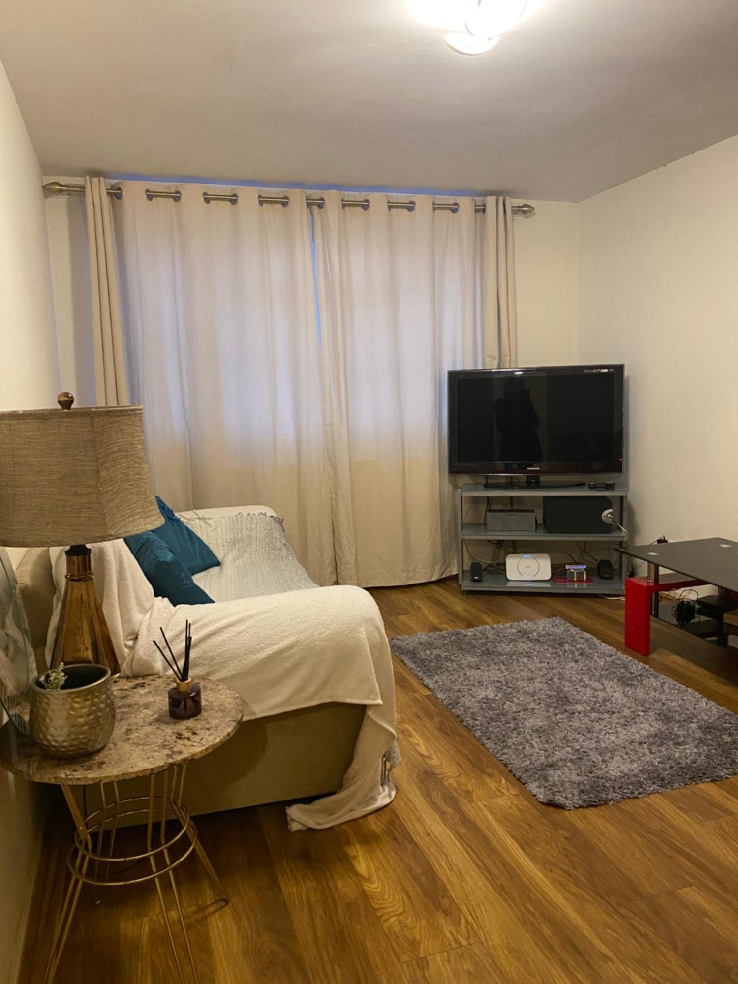 Lovely, Spacious 1-Bedroom Apartment With *Free Parking 曼彻斯特 外观 照片